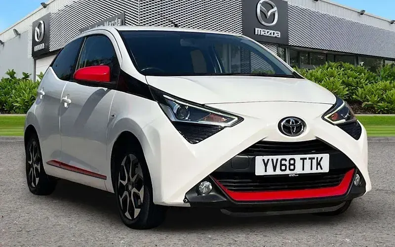 Begagnad Toyota Aygo Trend 72 HK (52 kW) 2019 Halvkombi