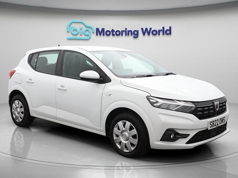 White Used 2022 Dacia Sandero Comfort Hatchback | £8,700 (Super price) - Image 1/4