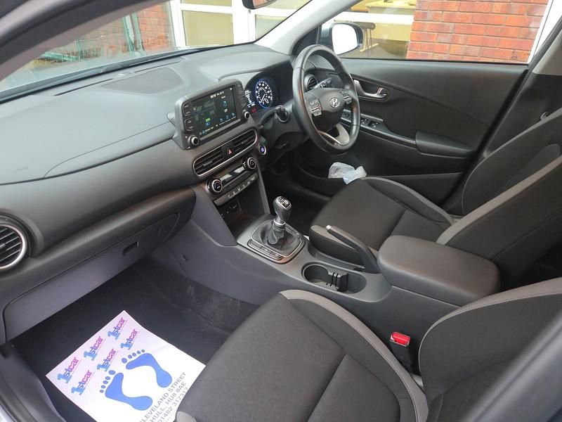 Used Hyundai Kona Premium 120 HP (88 kW) 2019 Silver SUV