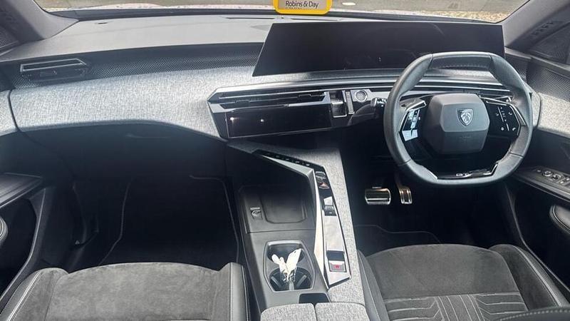 Used Peugeot e-3008 GT 152 kW (207 HP) 2024 Blue SUV