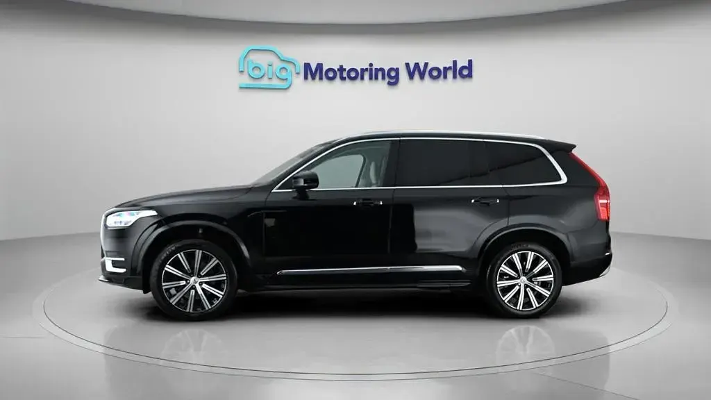 Used Volvo XC90 Inscription 250 HP (183 kW) 2022 Black SUV