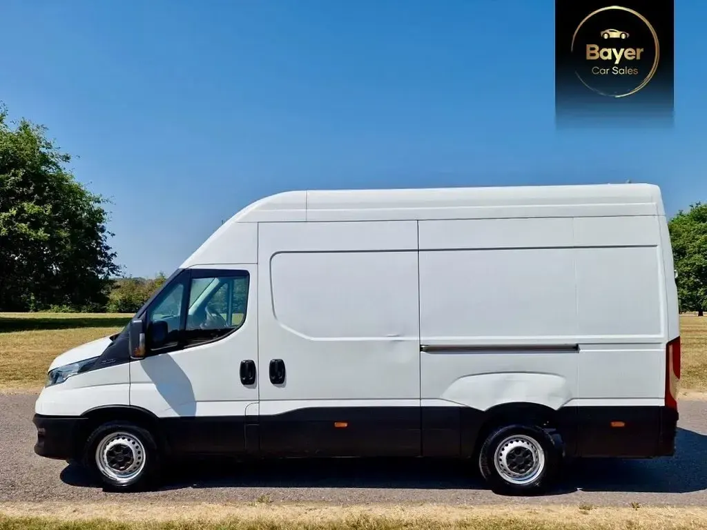Used Iveco Daily 2022 White Van