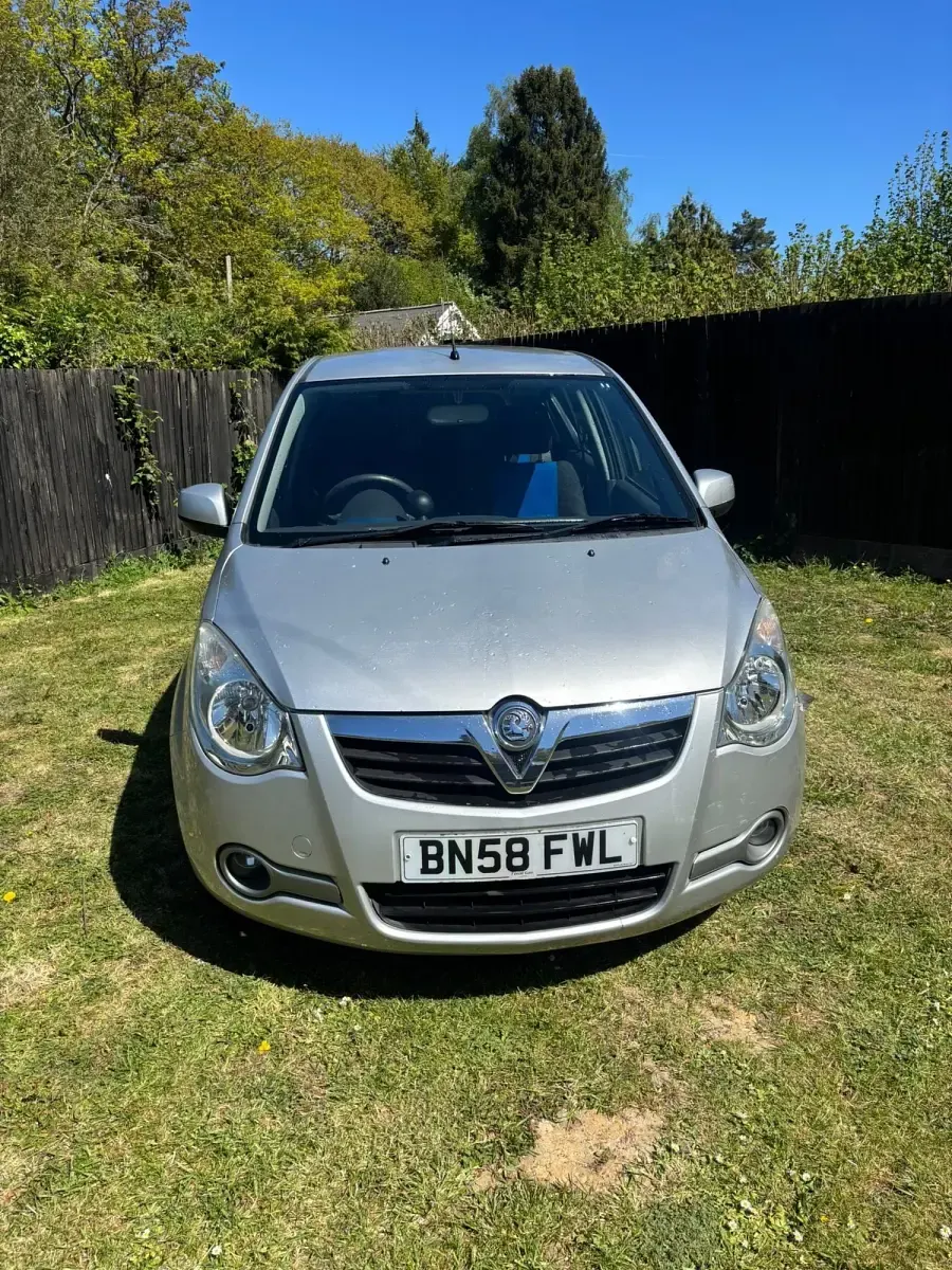 Usata Vauxhall Agila Club 2008 Argento Monovolume