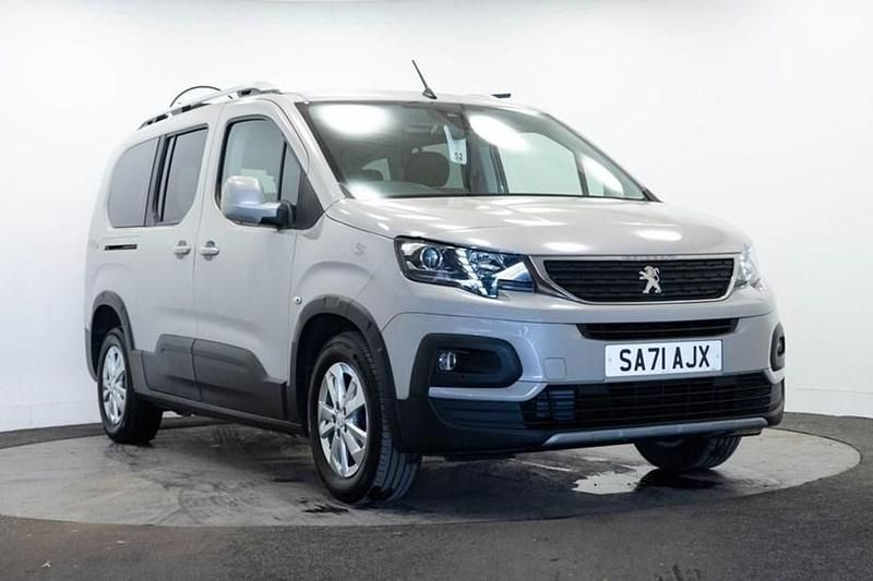 Beige Used 2021 Peugeot Rifter Allure Premium MPV | £19,750 (Fair price) - Image 1/1