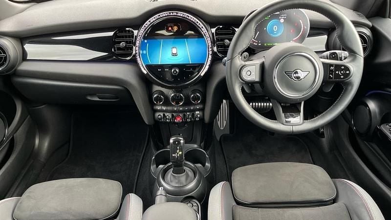Usado Mini John Cooper Works Hatch 228 CV (167 kW) 2024 Verde Utilitario