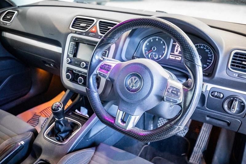 Used VW Scirocco 122 HP (89 kW) 2013 White Coupe