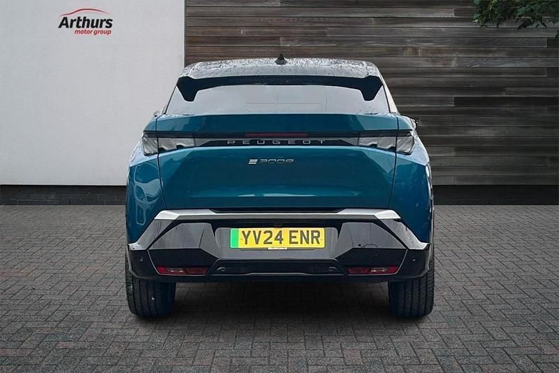 Blue New 2024 Peugeot e-3008 GT SUV | £29,190 (Good price) - Image 1/4