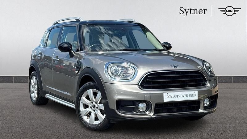 Silver Used 2018 Mini Cooper Countryman SUV | £15,000 (Fair price) - Image 1/4