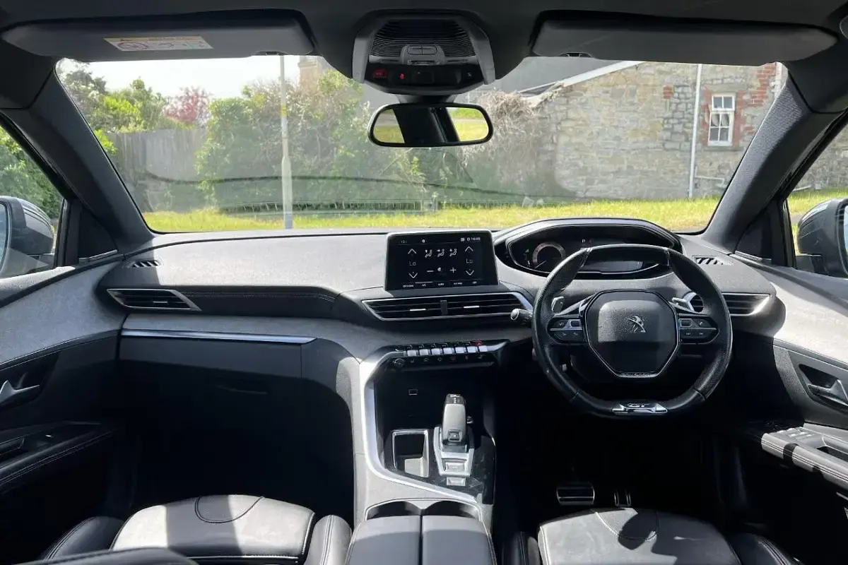 Used Peugeot 3008 GT 175 HP (128 kW) 2018 Black SUV