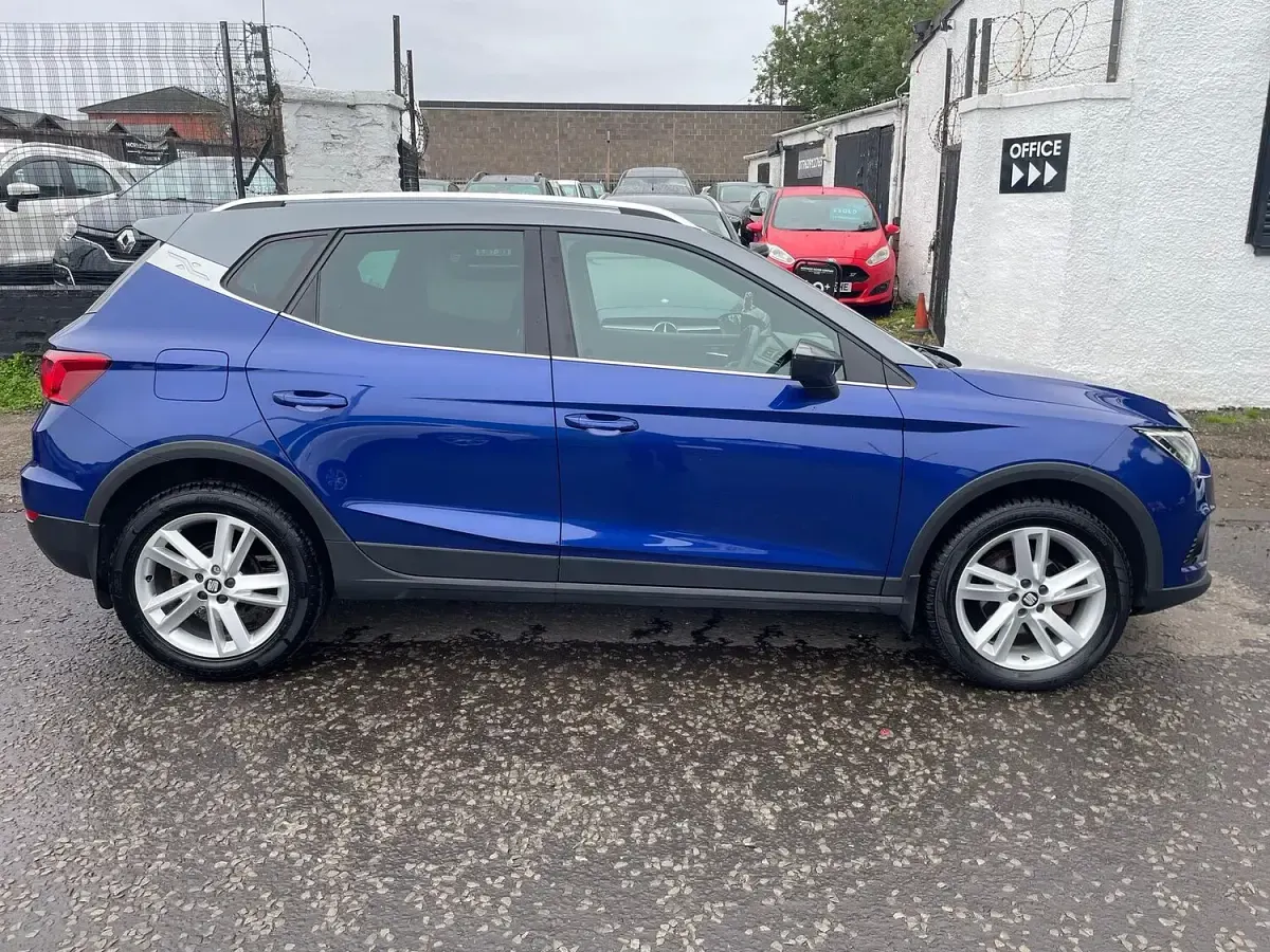Used Seat Arona FR 115 HP (84 kW) 2018 Blue SUV