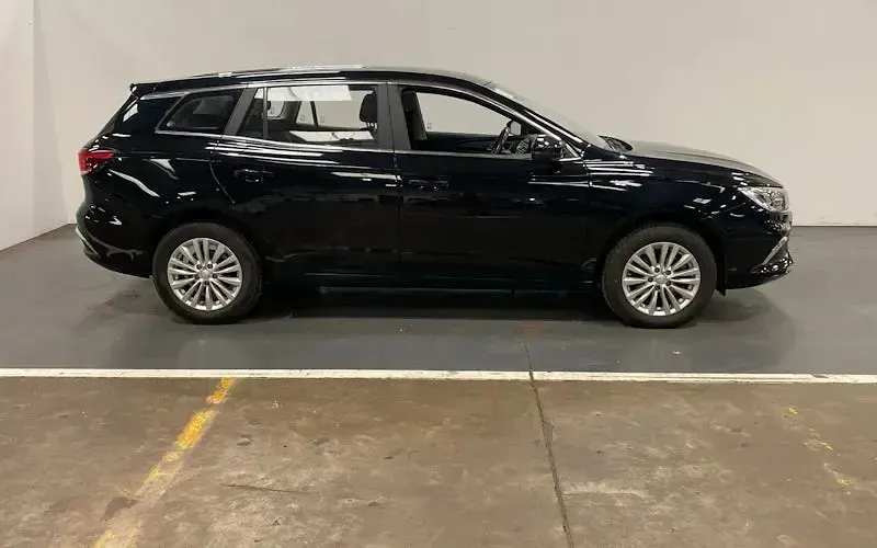 Usado MG MG5 EV Excite 114 kW (156 HP) 2021 Preto Carrinha