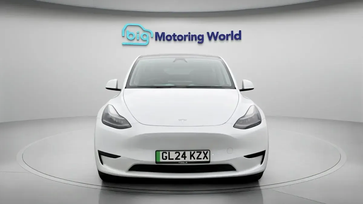 Used Tesla Model Y RWD 216 kW (295 HP) 2024 SUV