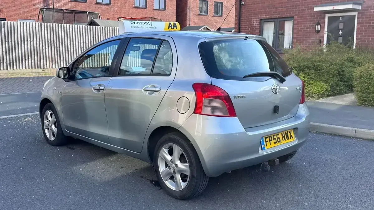 Used Toyota Yaris 2006 Silver Hatchback