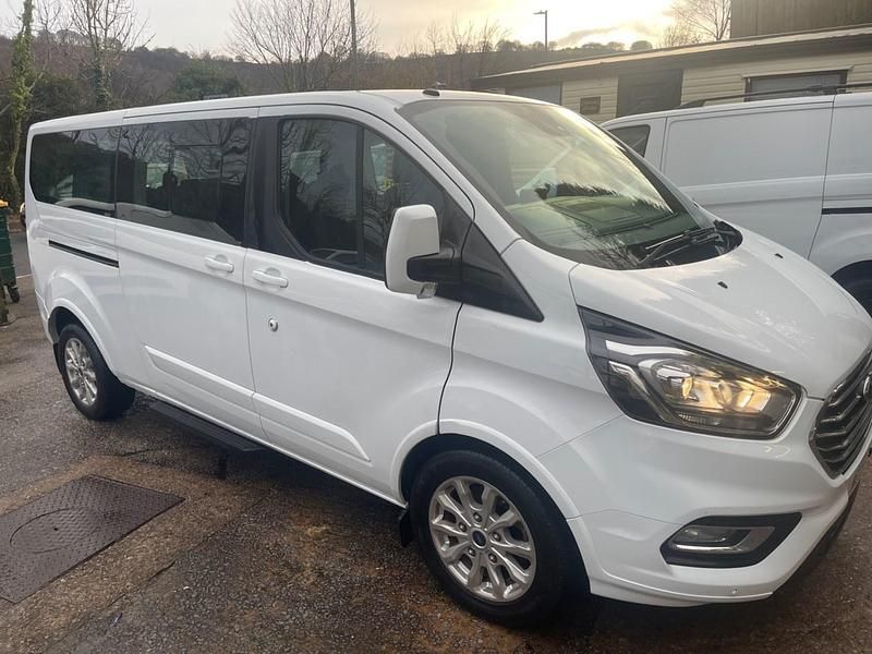 White Used 2019 Ford Tourneo Custom Titanium MPV | £23,995 (Expensive) - Image 1/4