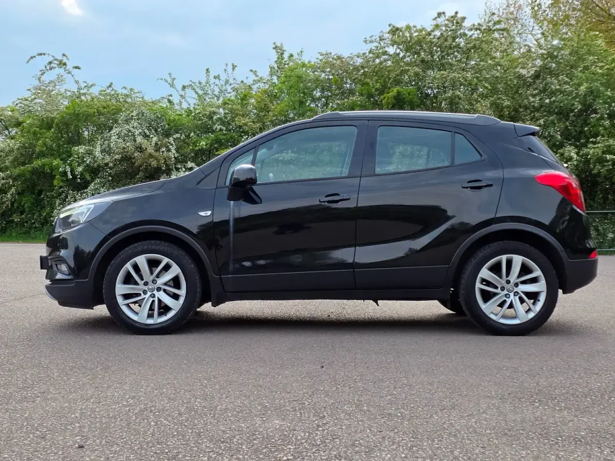 Used Vauxhall Mokka X Design Edition 140 HP (102 kW) 2018 Black SUV