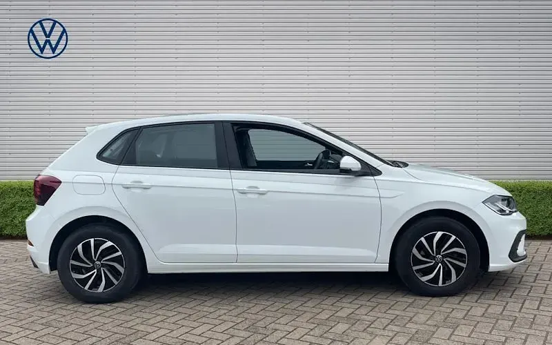 Używany VW Polo Life 95 KM (69 kW) 2026 Hatchback