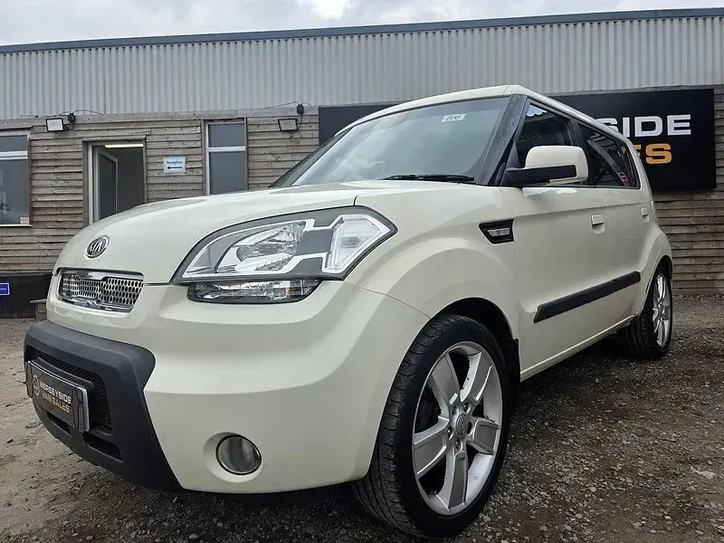 Używany Kia Soul 2009 Beżowy SUV