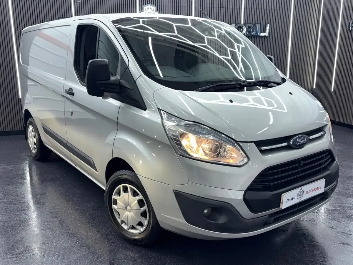 Used Ford Transit Custom Trend 125 HP (91 kW) 2016 Silver Van