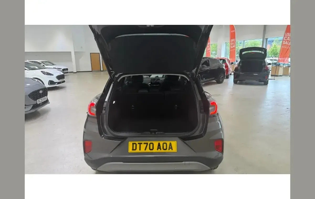 Used Ford Puma Titanium 123 HP (90 kW) 2020 Grey SUV