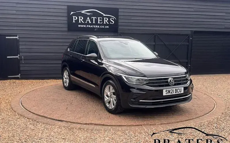 Used VW Tiguan Life 131 HP (96 kW) 2023 SUV