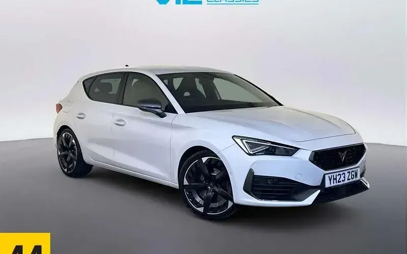 Used Cupra Leon VZ3 300 HP (220 kW) 2023 Hatchback