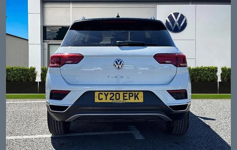 Usado VW T-Roc Design 115 HP (84 kW) 2020 Branco SUV