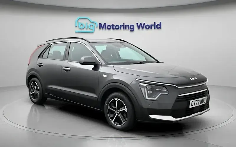 Second-hand Kia Niro 141 CP (103 kW) 2022 Gri SUV