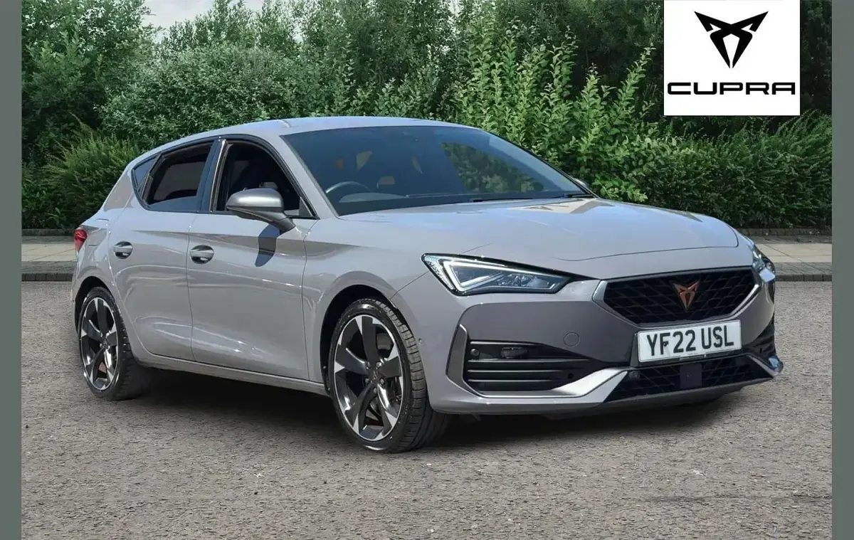Used Cupra Leon VZ1 245 HP (180 kW) 2022 Hatchback