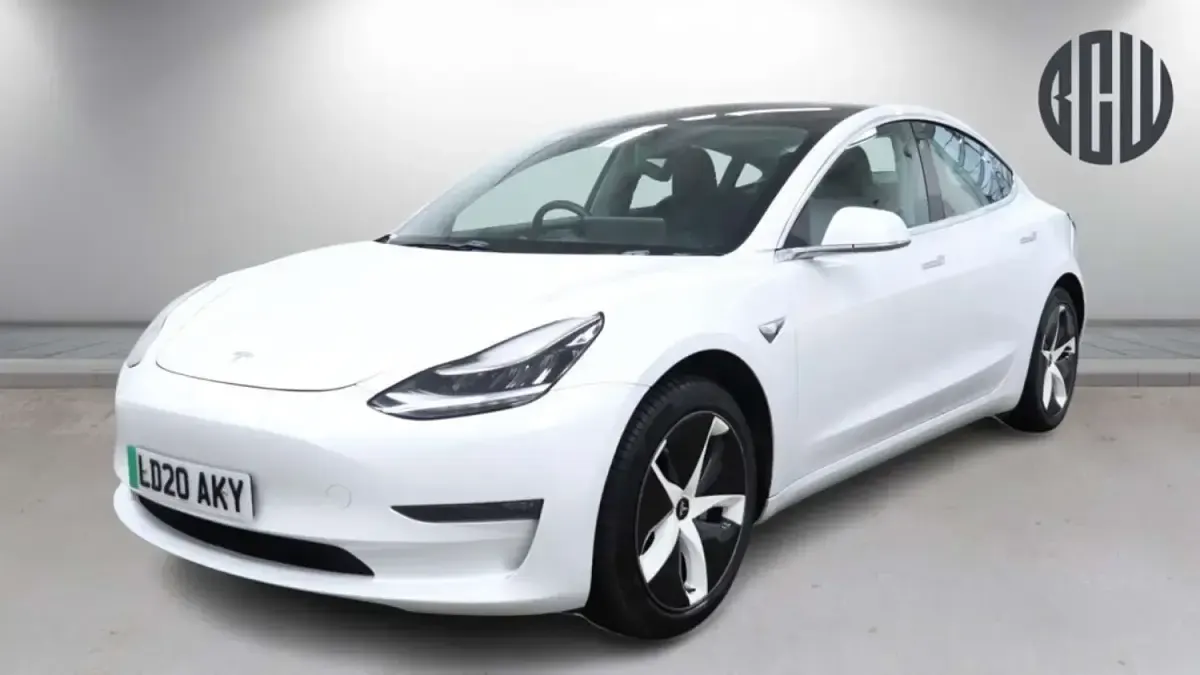 Usado Tesla Model 3 Long Range AWD 366 kW (498 CV) 2020 Blanco Berlina