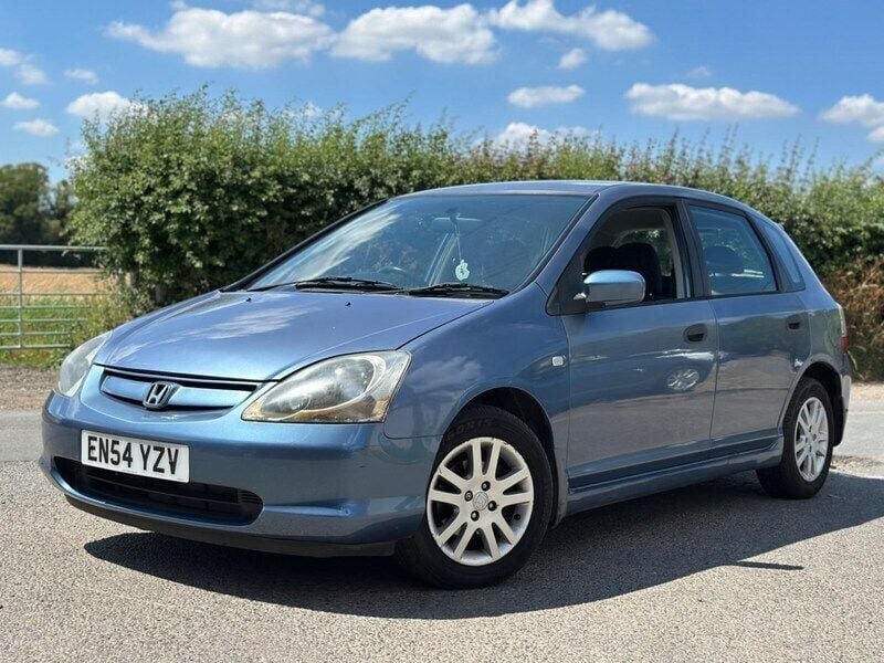 Blue Used 2005 Honda Civic SE Hatchback | £1,695 (Fair price) - Image 1/4
