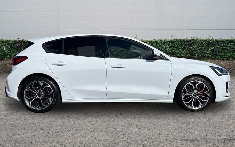 Used Ford Focus ST-Line X 155 HP (114 kW) 2024 Hatchback