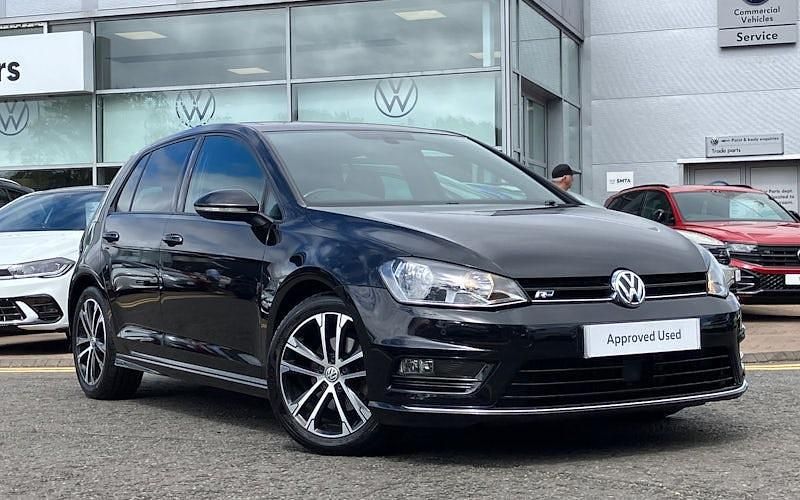 Black Used 2017 VW Golf VII R-line Edition Hatchback | £16,995 (A bit pricey) - Image 1/4