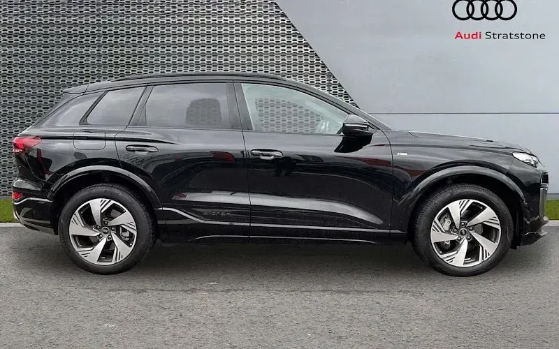 Used Audi Q6 e-tron S-Line 284 kW (387 HP) 2025 Black SUV