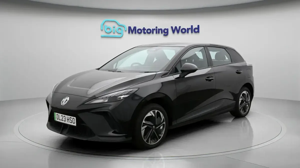 Used MG MG4 EV SE 319 kW (435 HP) 2023 Black Hatchback