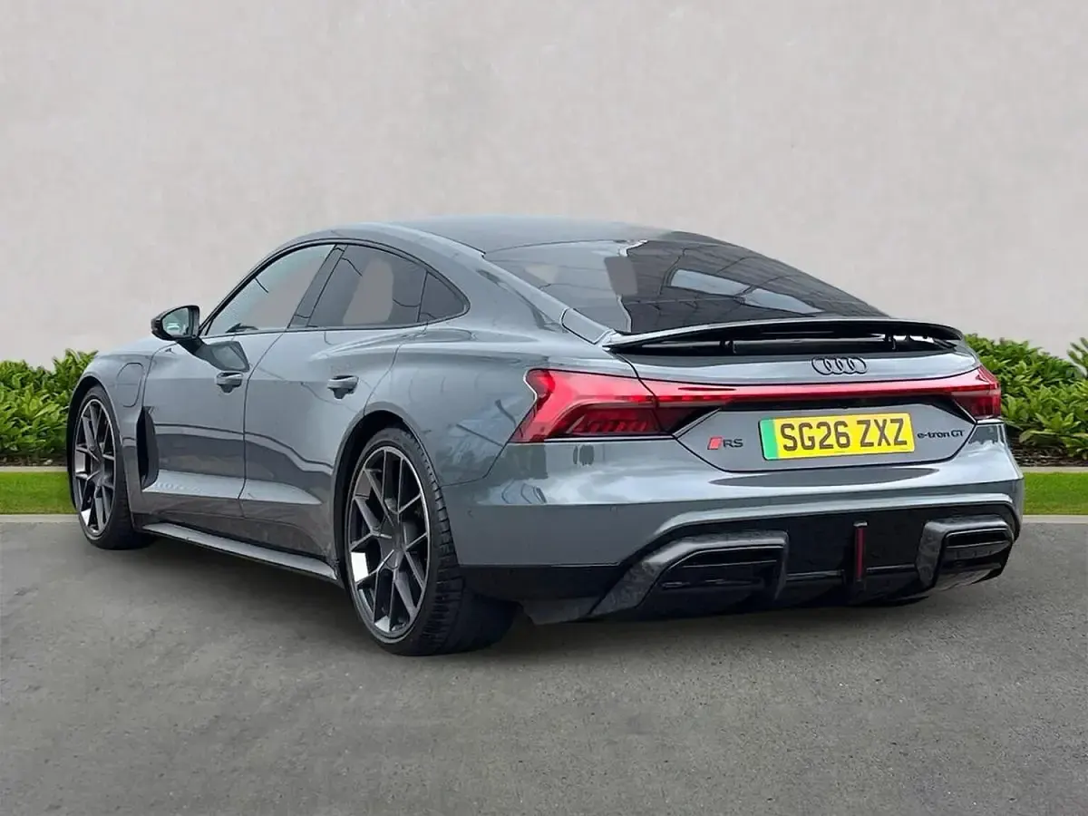 Used Audi e-tron GT quattro Performance 550 kW (748 HP) 2026 Grey Sedan