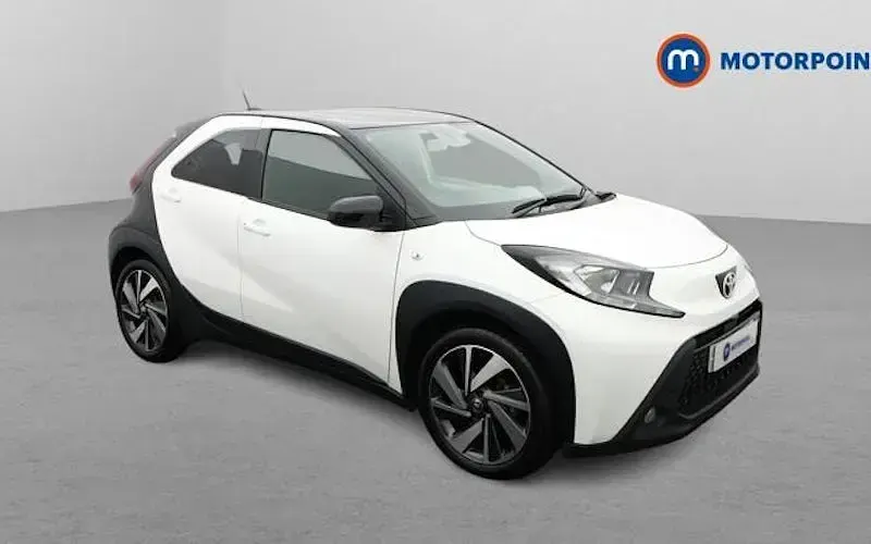 Used Toyota Aygo X 72 HP (52 kW) 2023 SUV