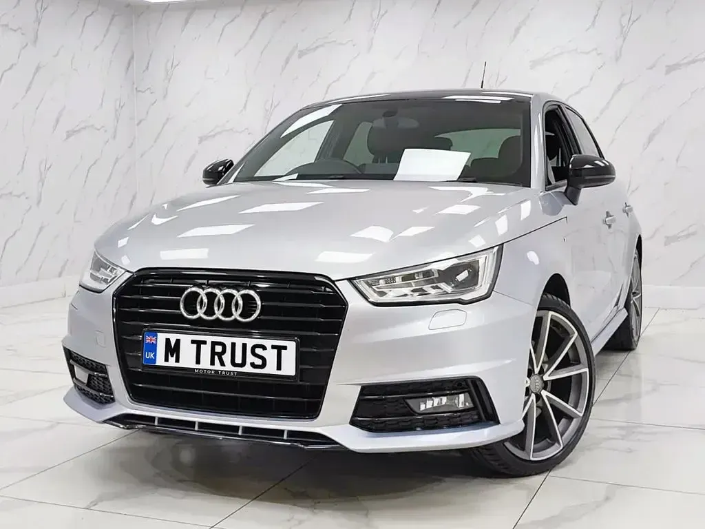 Used Audi A1 Sportback Black Edition 150 HP (110 kW) 2016 Silver Hatchback