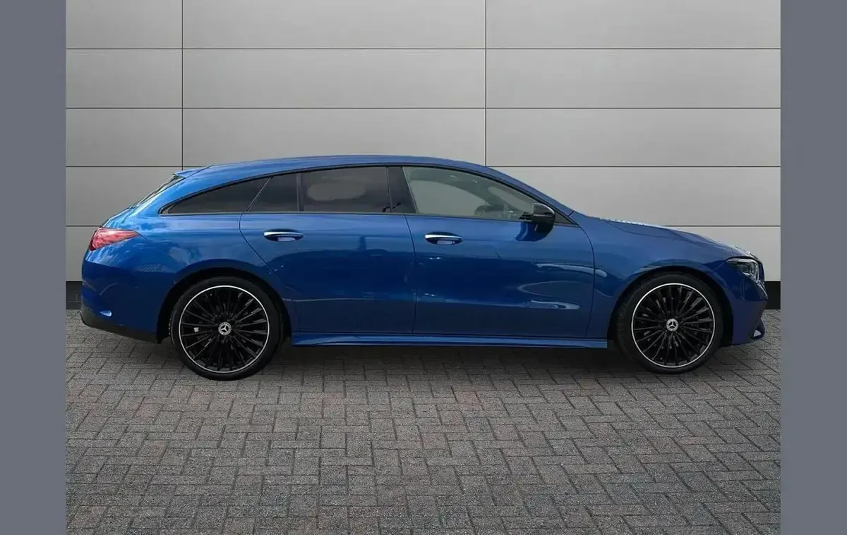 Used Mercedes CLA220 AMG Line Premium Plus 190 HP (139 kW) 2025 Blue Estate