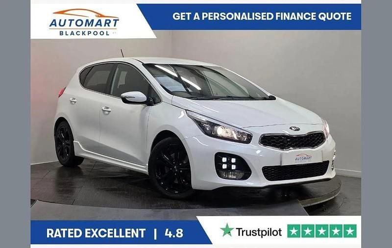 Used Kia Ceed GT-Line 118 HP (86 kW) 2016 White Hatchback