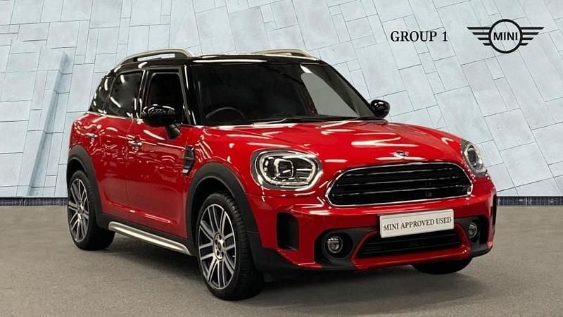 Used Mini Cooper Countryman Exclusive 136 HP (100 kW) 2022 Red SUV
