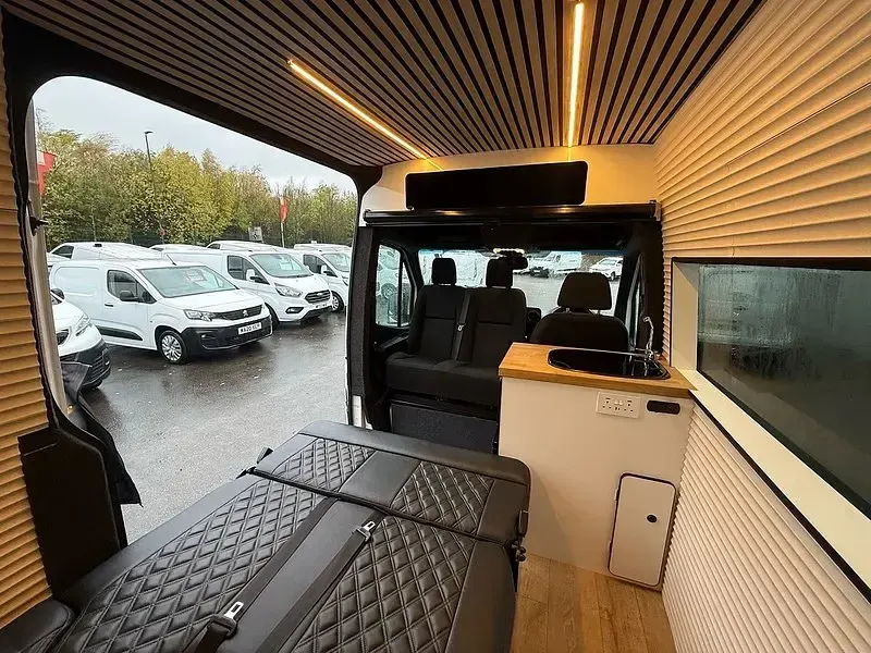 Usado Mercedes Sprinter 143 HP (105 kW) 2020 Branco Van