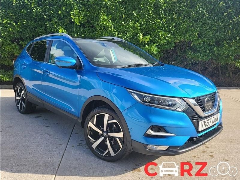 Blue Used 2017 Nissan Qashqai Tekna SUV | £8,500 - Image 1/4