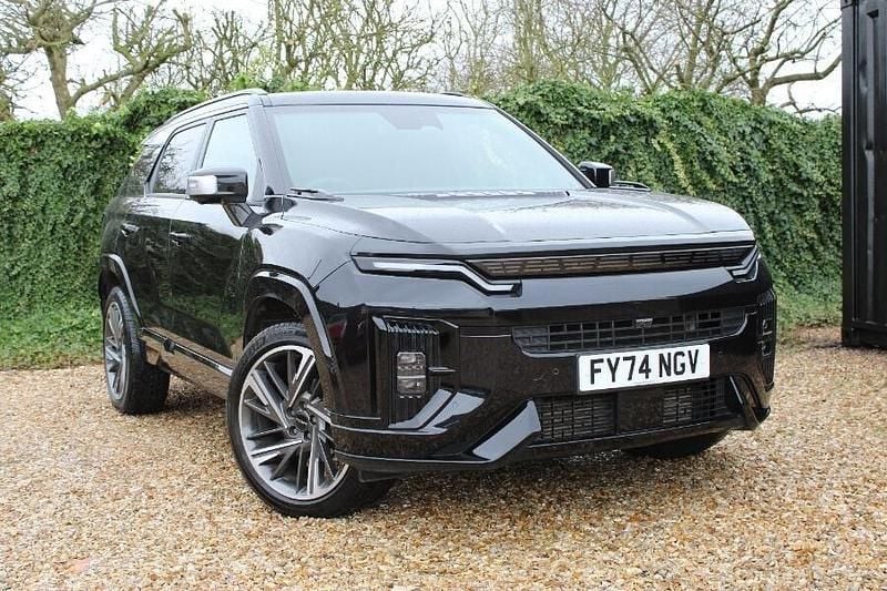 Black Used 2025 Ssangyong (KGM) Actyon Estate | £26,884 (Good price) - Image 1/3