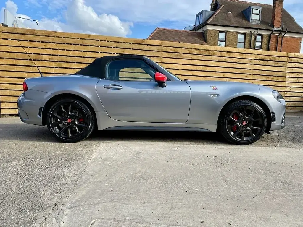 Used Abarth 124 Spider 170 HP (125 kW) 2016 Grey Cabriolet