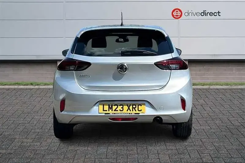 Second-hand Vauxhall Corsa Design Edition 100 CP (73 kW) 2023 Gri Hatchback