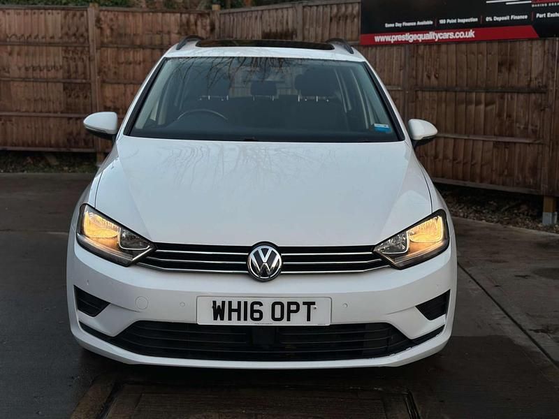 Used VW Golf Sportsvan SE 2016 White MPV