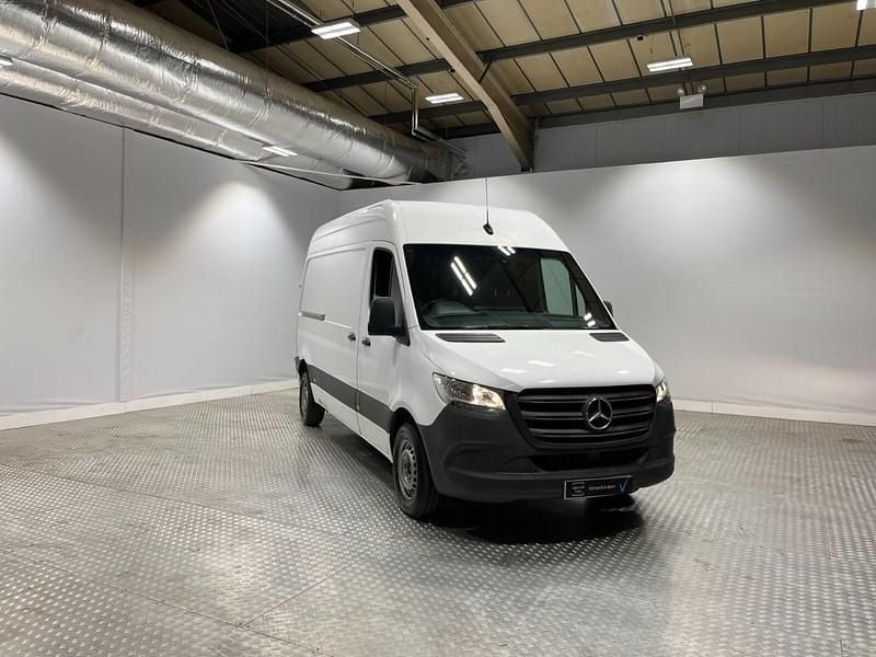 White Used 2021 Mercedes Sprinter Progressive Van | £15,995 (Super price) - Image 1/4