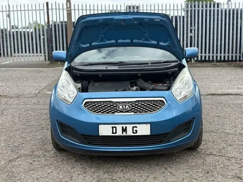 Used Kia Venga 2011 Blue Hatchback