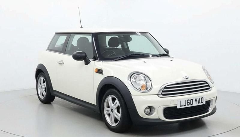 White Used 2012 Mini ONE Hatch Hatchback | £4,495 (Fair price) - Image 1/4