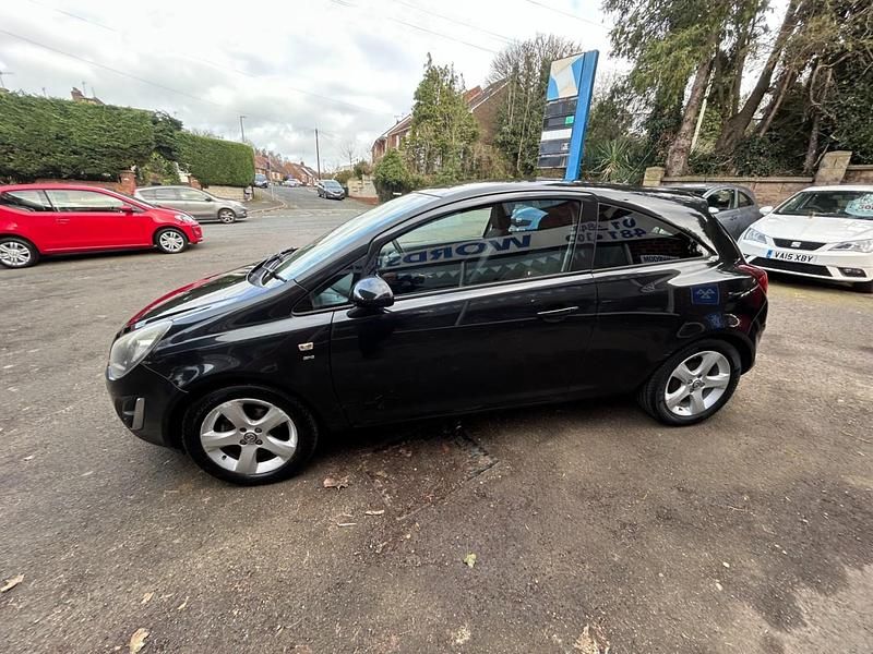 Used Vauxhall Corsa 2014 Metallic black Hatchback